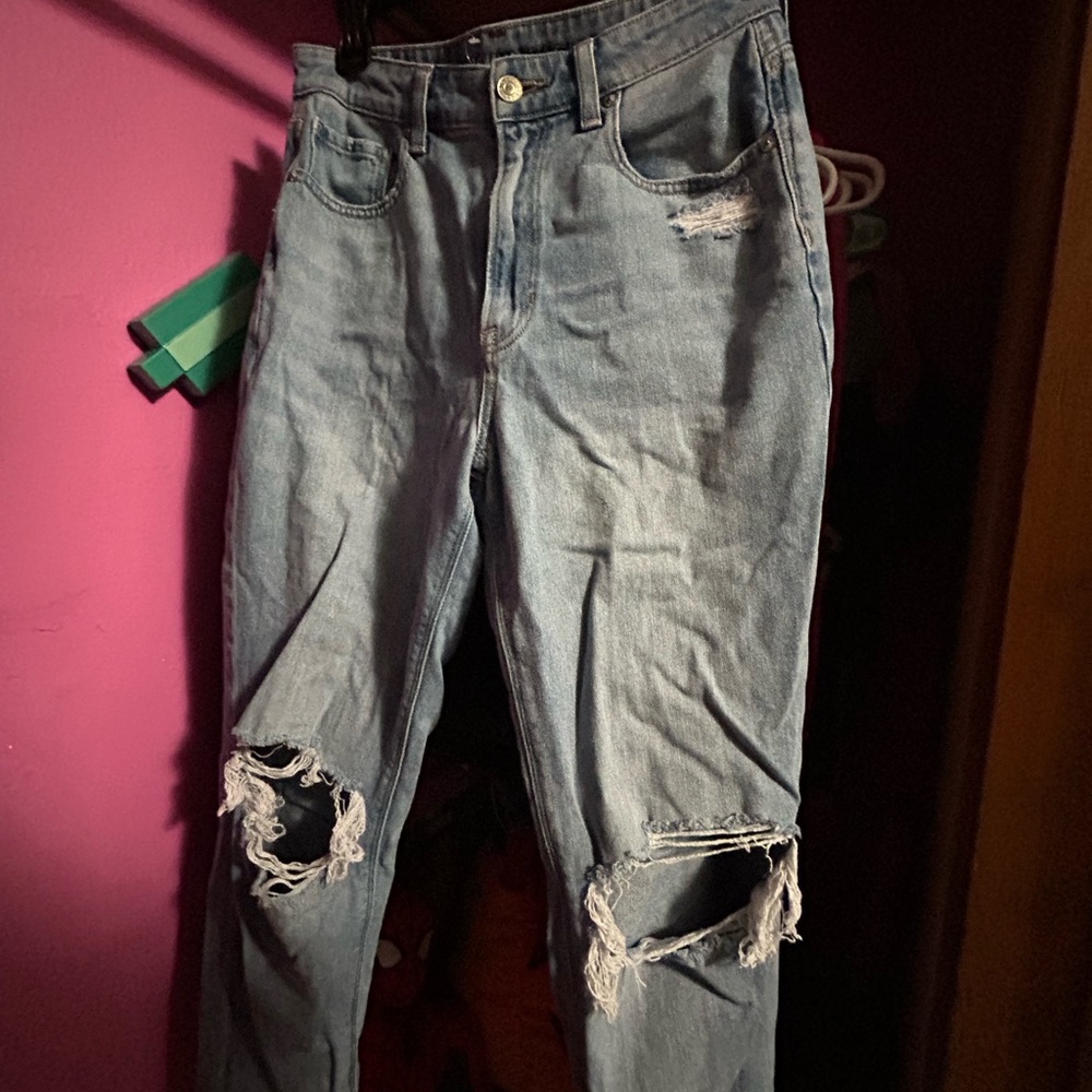 American Eagle Ripped Jeans